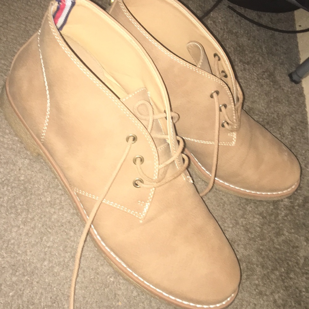 Tommy Hilfiger boots